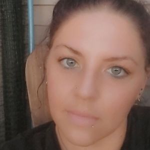 Meet your Posher, Alicia